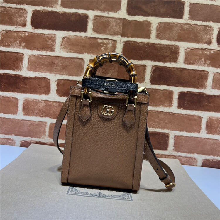 Replica Gucci Diana Mini Tote Bag 739079 DJ24T 2548 (2)