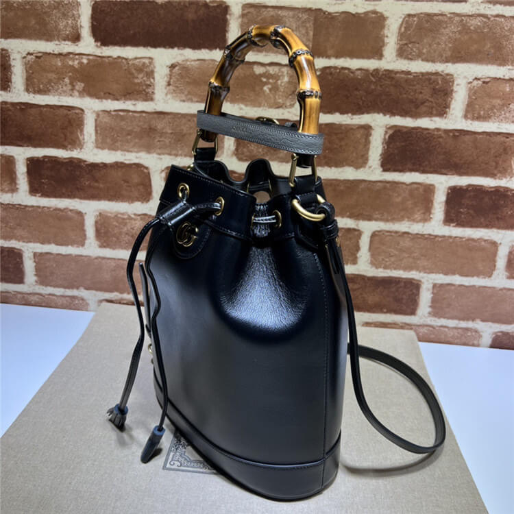 Replica Gucci Diana Small Bucket Bag 724652 UAAAY 1092 (3)