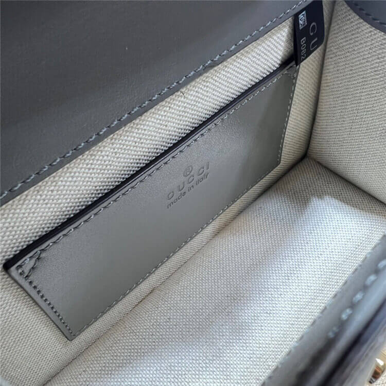 Replica Gucci GG Matelasse Small Top Handle Bag 724499 UM8HG 1563 (6)