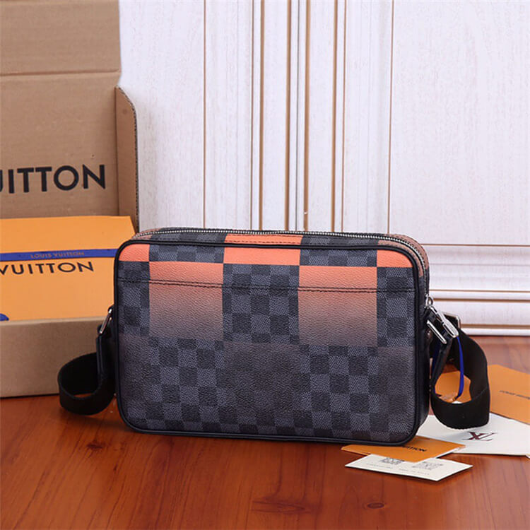 Replica LV Alpha Messenger N40421 (4)