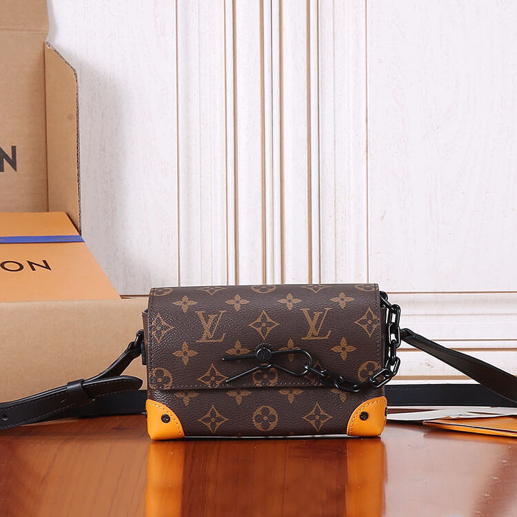 Replica LV Steamer Wearable Wallet M82534 (2)