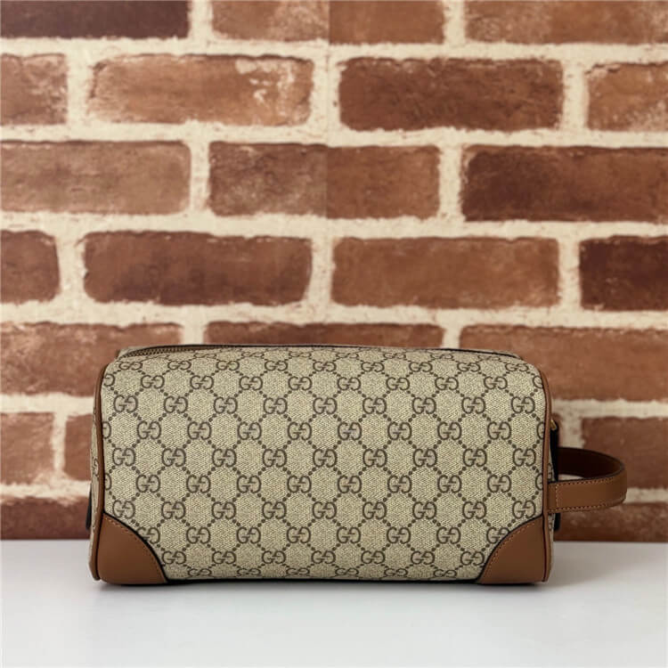 Replica Gucci GG Emblem Medium Toiletry Case 821163 FAED0 9786 (4)