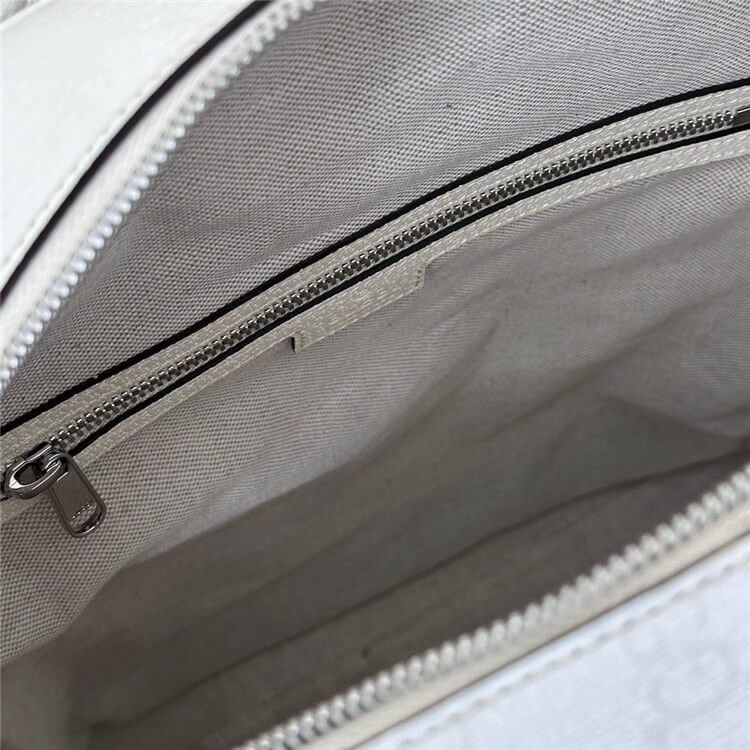 Replica Gucci Medium GG Backpack With Tag 795462 FADML 9048 (6)