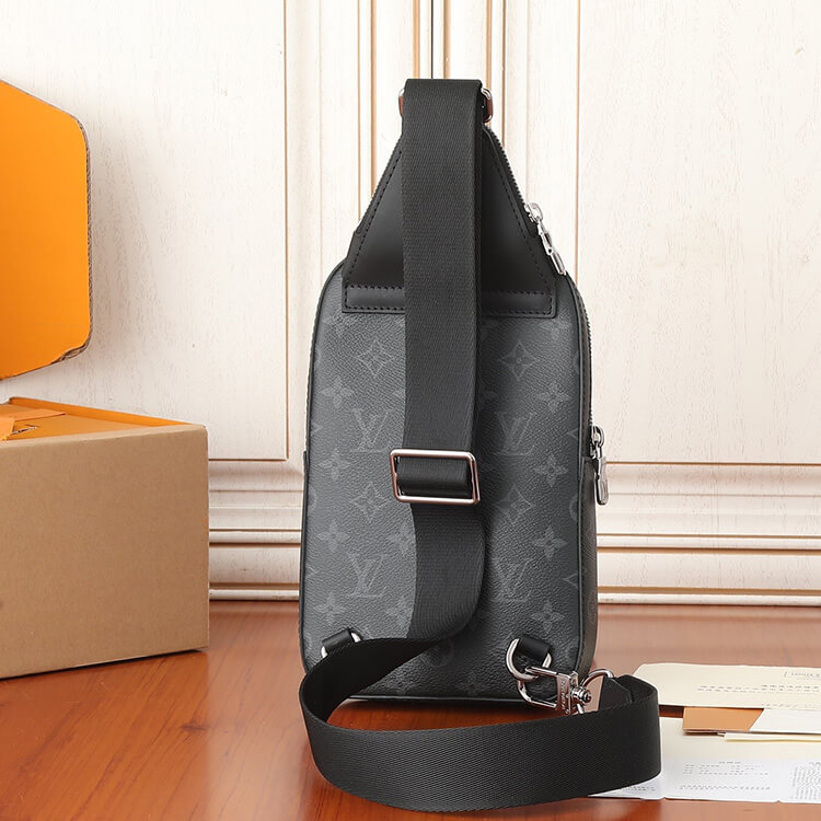 Replica LV Avenue Slingbag PM M47137 (4)