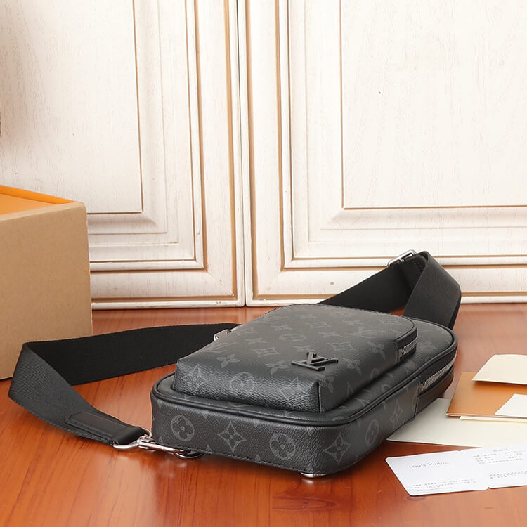 Replica LV Avenue Slingbag PM M47137 (5)