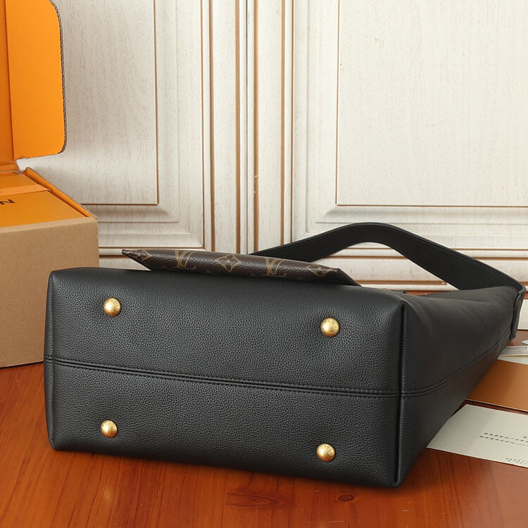 Replica LV Low Key Hobo MM M24856 (5)
