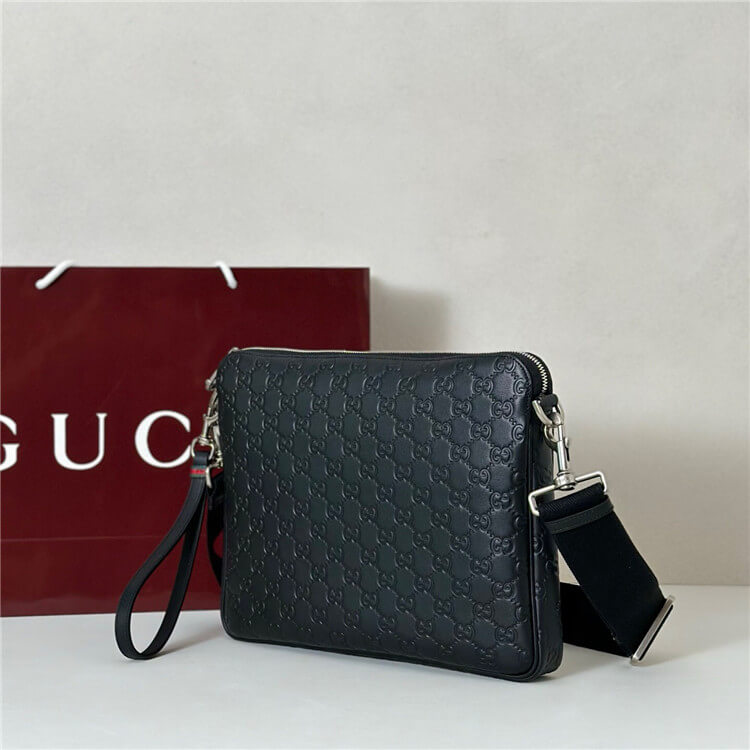 Replica Gucci GG Emblem Medium Crossbody Bag 850214 AAFOM 1053 (3)