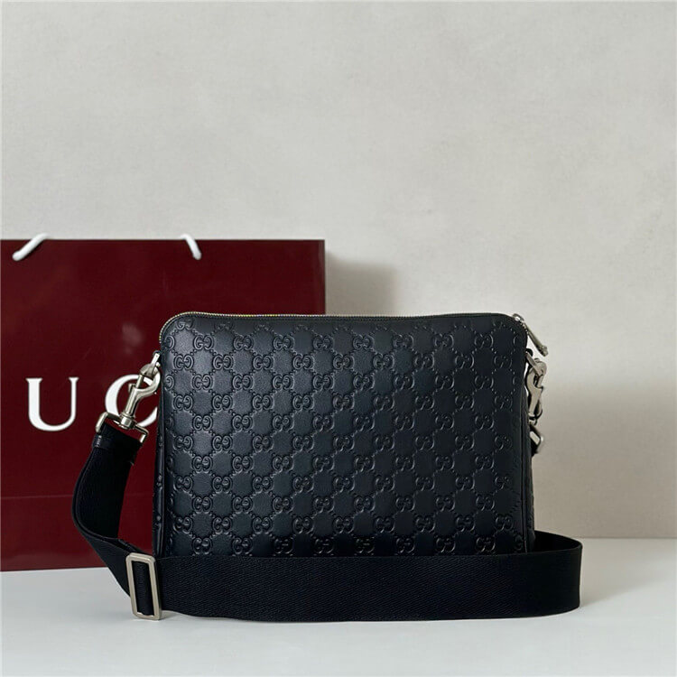 Replica Gucci GG Emblem Medium Crossbody Bag 850214 AAFOM 1053 (4)