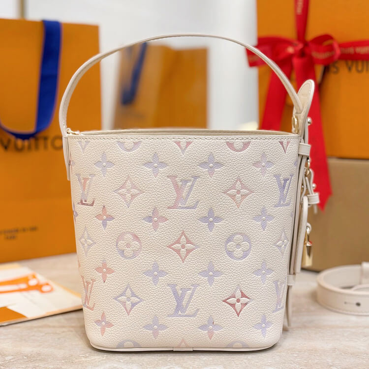 Replica LV All In BB M25673 (4)