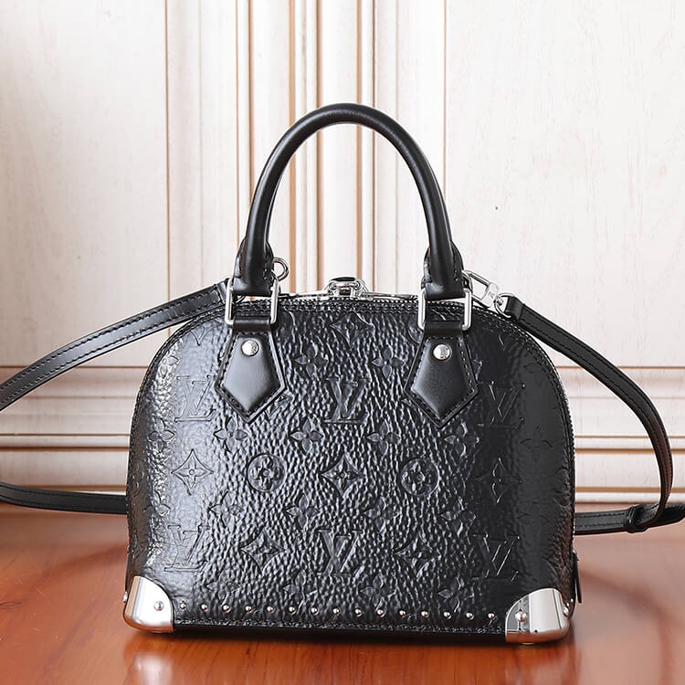Replica LV Alma Trunk BB M27812 (4)