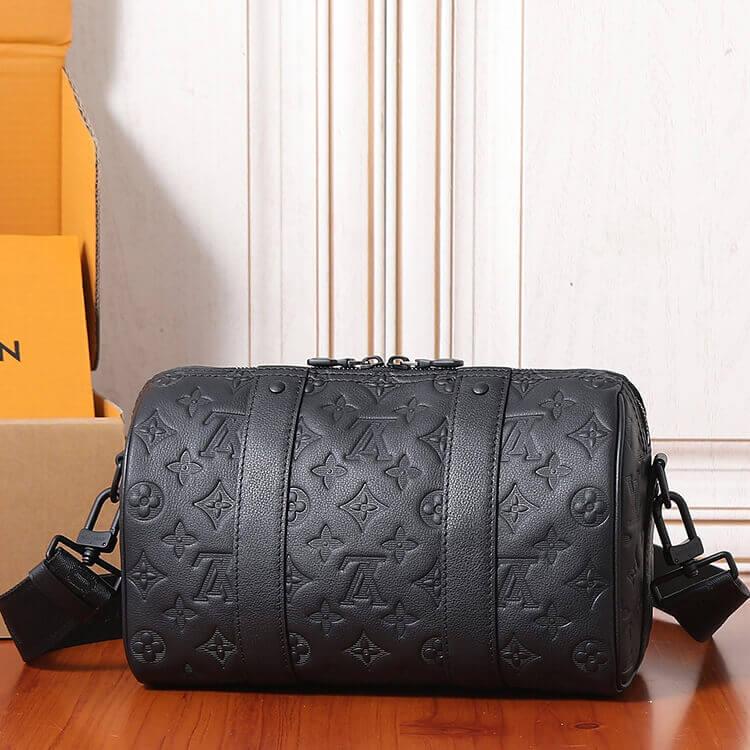 Replica LV City Keepall M26750 (4)