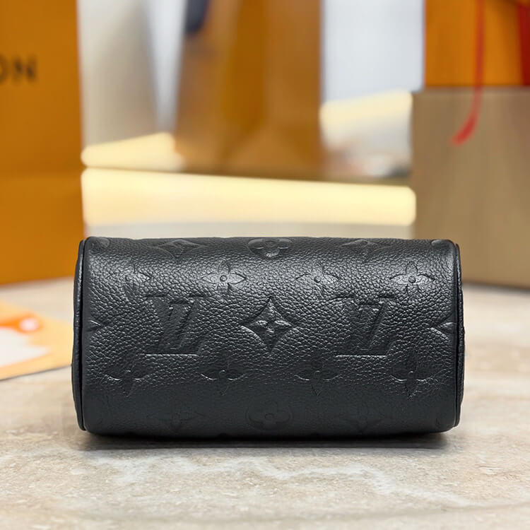Replica LV Nano Speedy M26510 (5)